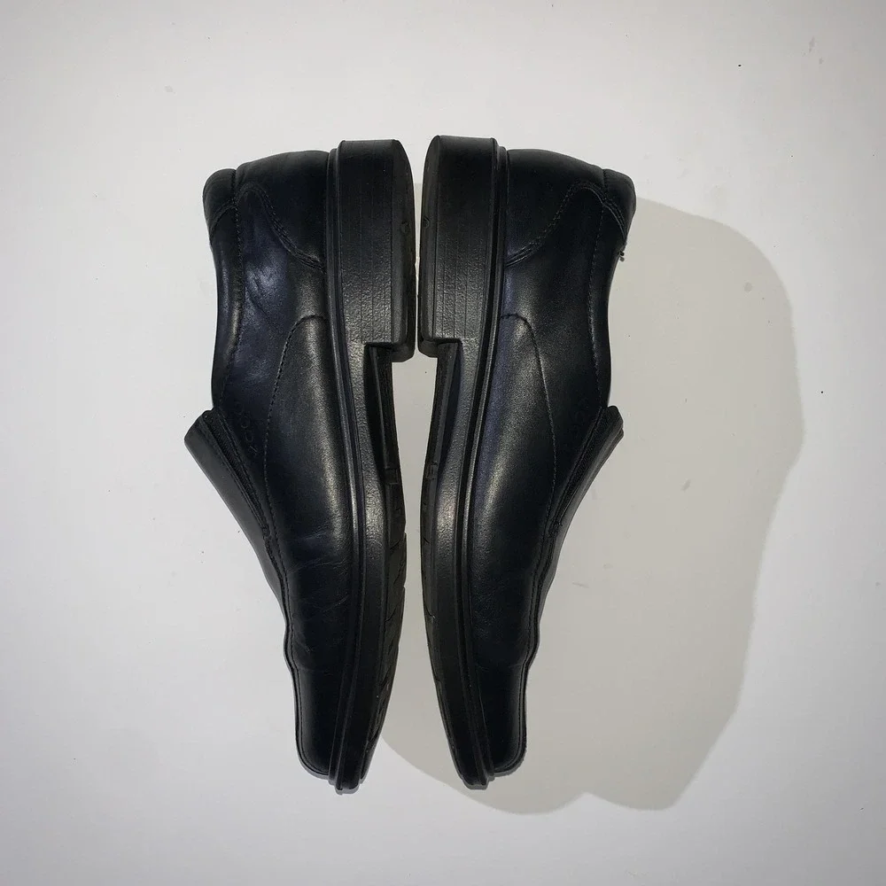 ECCO Shoes Mens Size 9.5 Black Leather Slip On Loafers Square Toe Dress EU 43